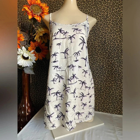 🦋B2G1🦋AMERICAN APPAREL White Palm Print Spaghetti Strap Summer Dress | L… - Picture 2 of 9